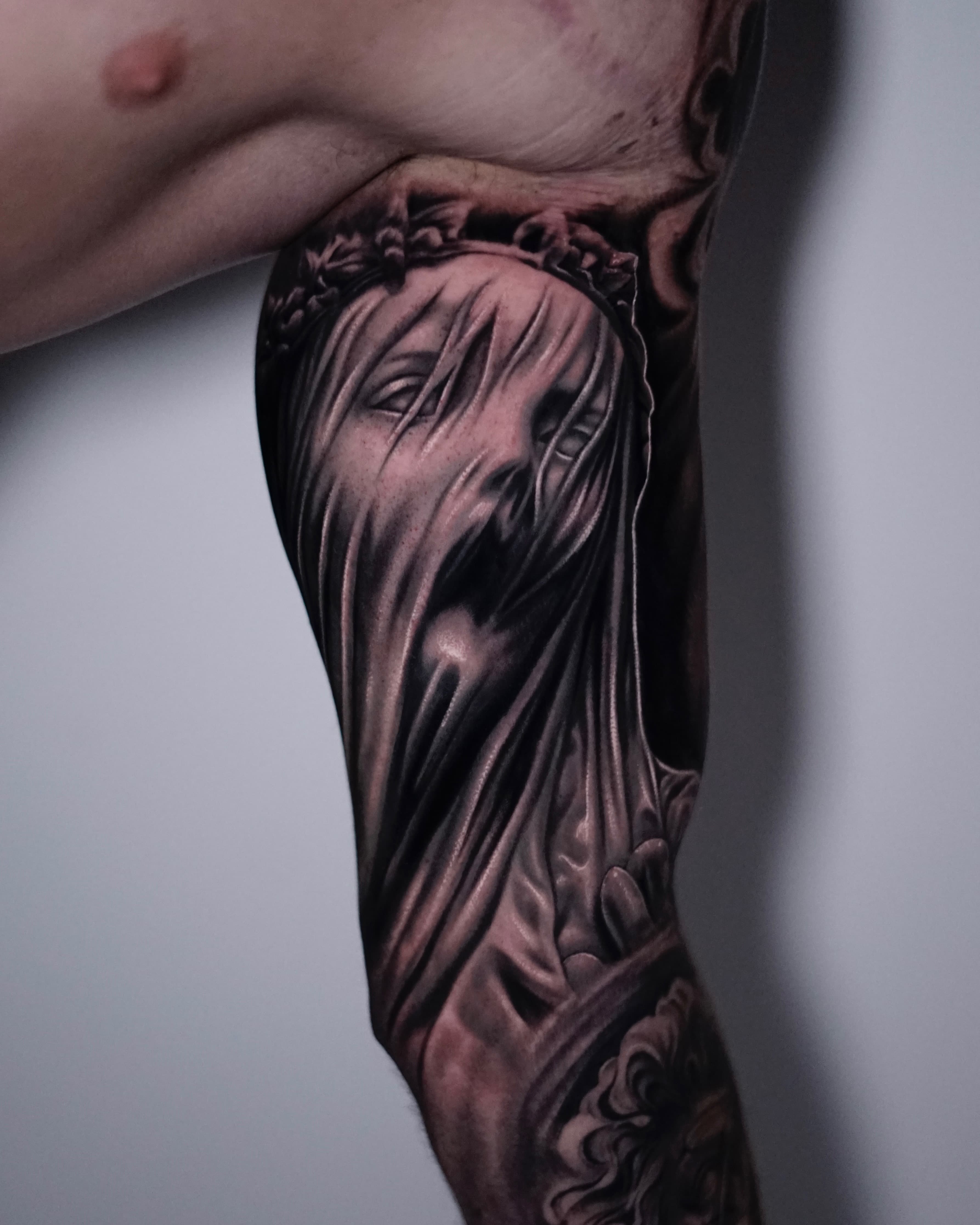 Black & Grey Realism — Diego Torres